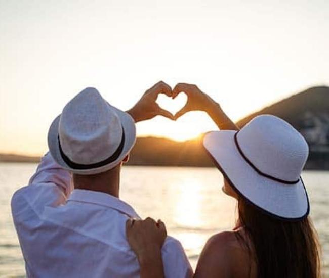 What Are Soul Ties? Find Most Compatible Zodiac Signs For Marriage