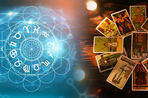 Vedic Astrology And Tarot Card