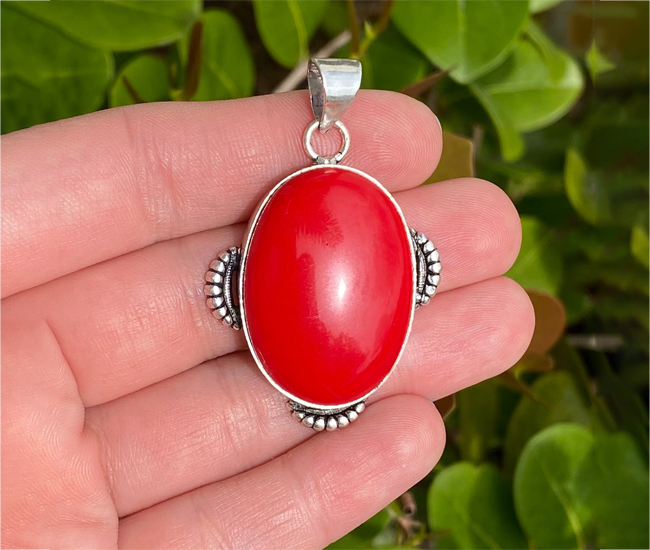 Know Your Lucky Gemstone According to Moon Sign