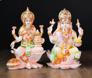 Lord Ganesha And Mata Laxmi