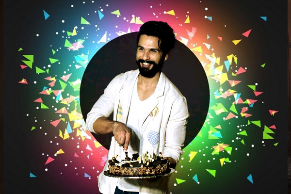 Shahid Kapoor with cake