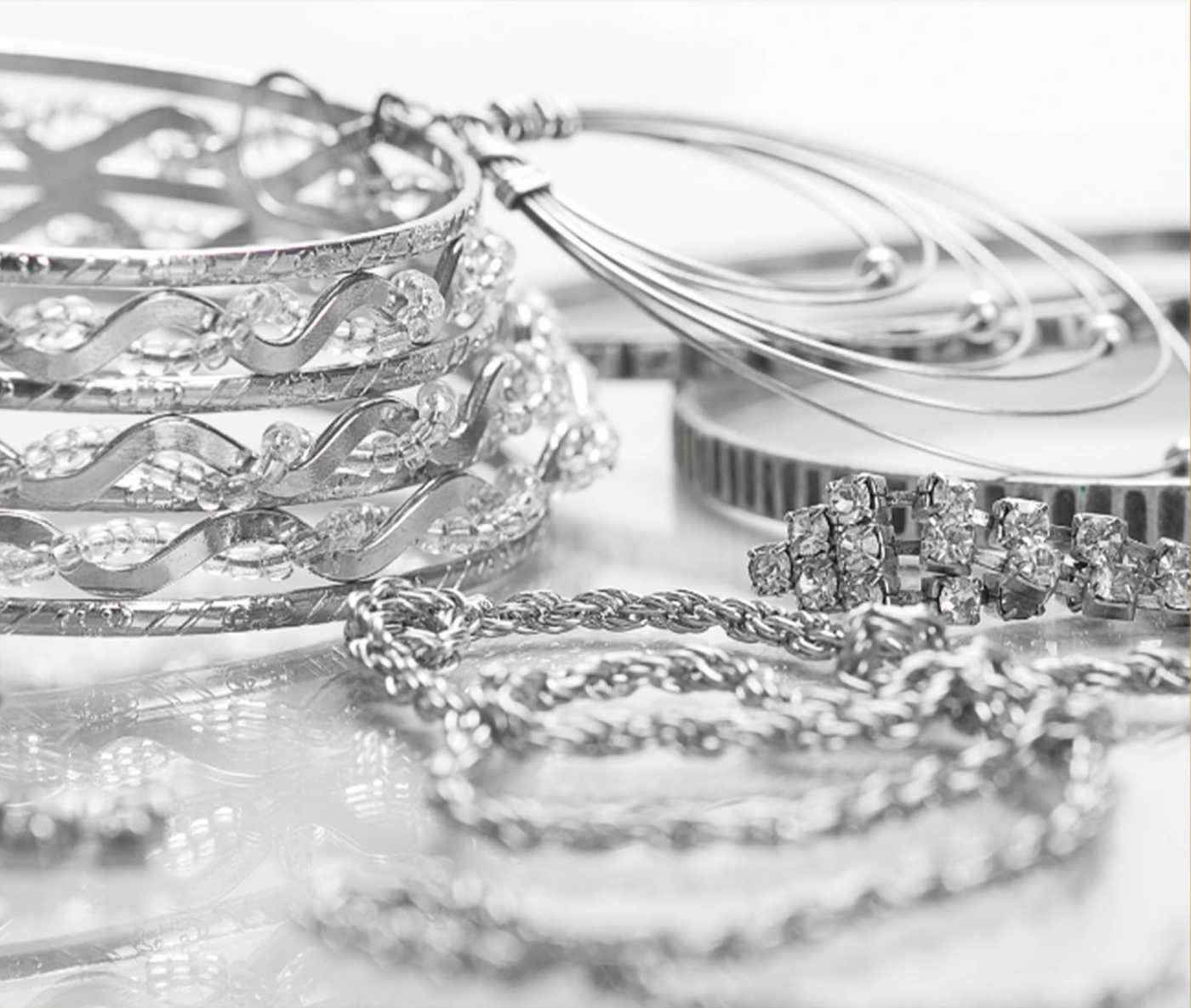 Astrological Benefits of Gold, Silver & Copper Worn as a Kada? InstaAstro