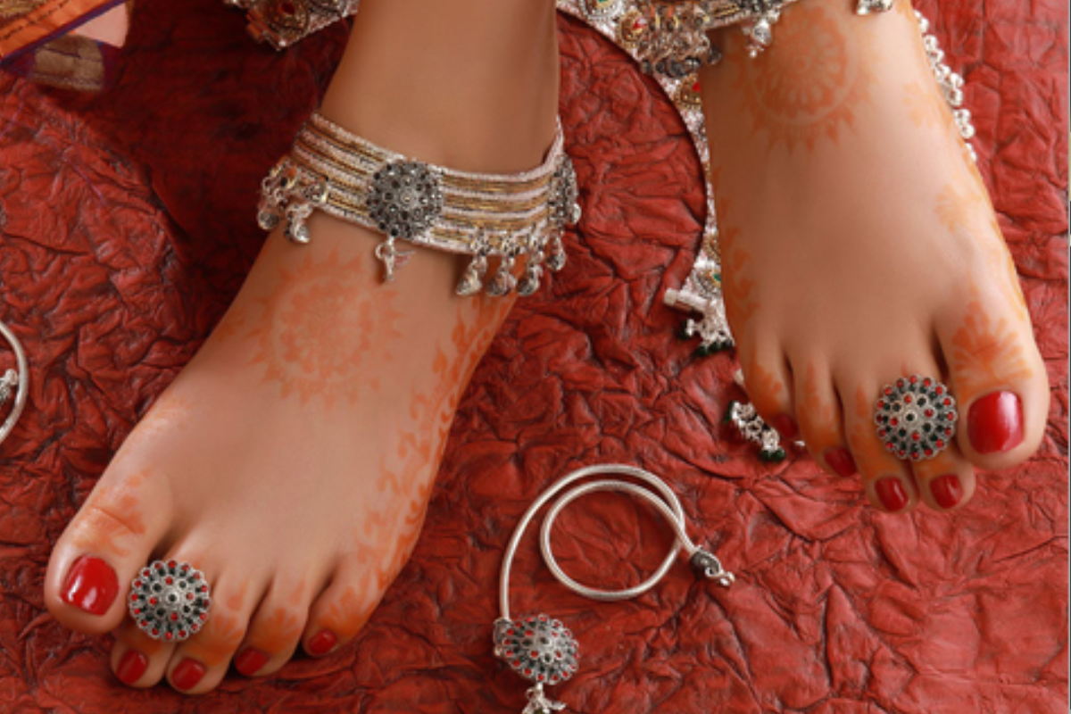 Miltos anklet Antique letest fancy stylish design for girls and women Payal/Anklet/Pajeb/Payjeb/Painjan/Ghungroo/Anklet  Bracelet/Pattilu for Women and Girl Glittering Oxidised Silver Anklets  Traditional Brass Metal Anklets Payal Pair for Women Girls ...